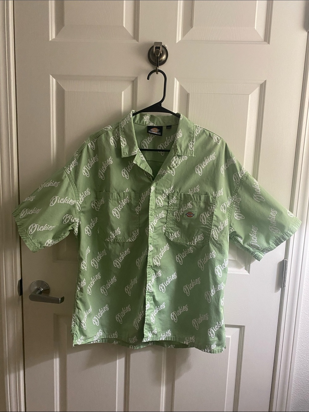 Dickies Light Green Short-Sleeve Button-Up Shirt with Logo Print